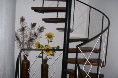 ESCALERA BUHARDILLA